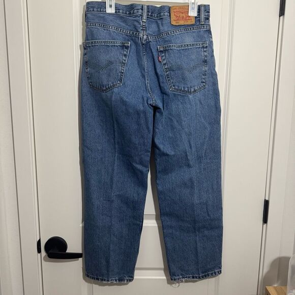 Levi’s 550 Relaxed Fit 34x29 Medium Wash Jeans - Picture 2 of 4